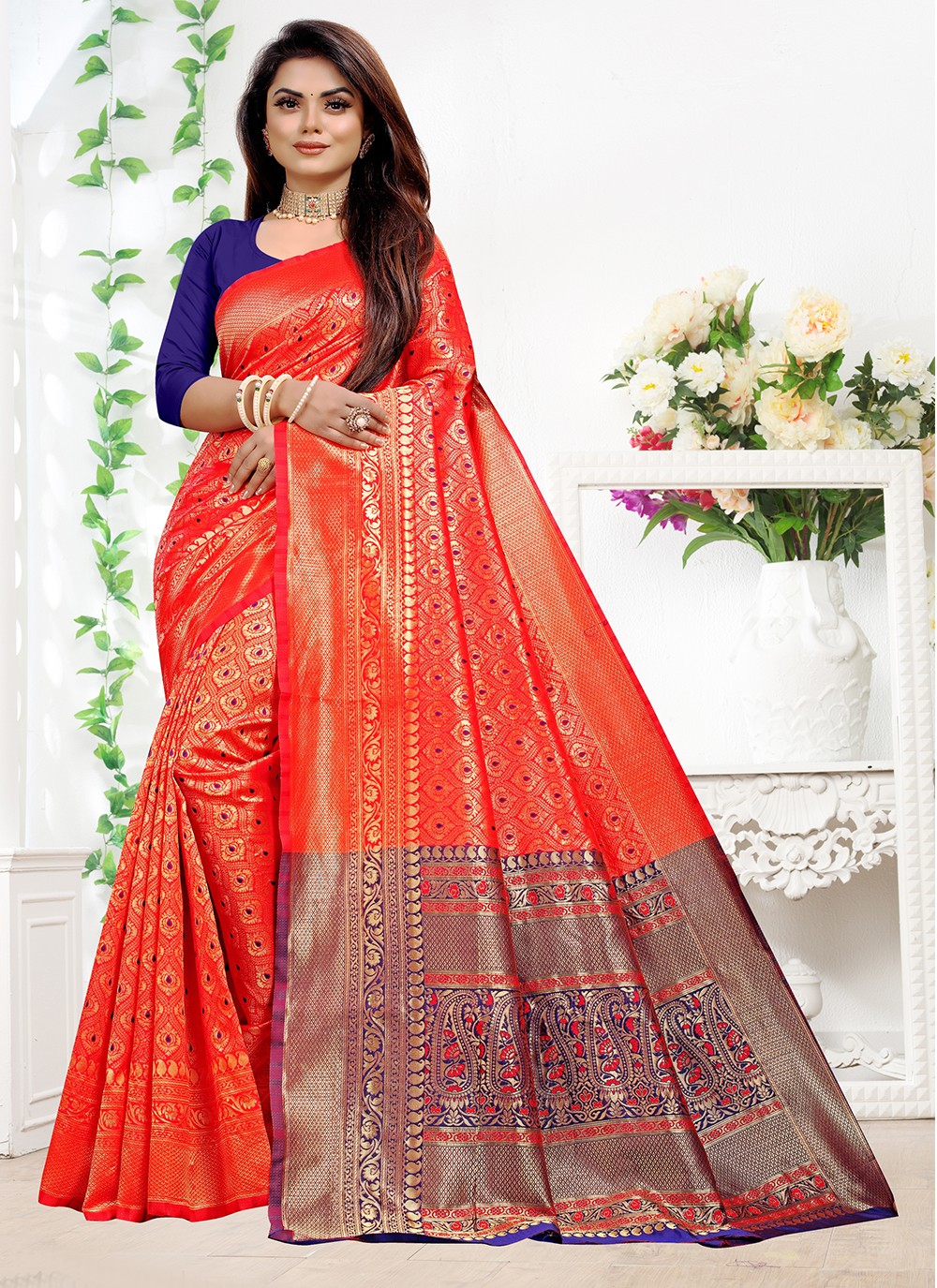 Red Banarasi Silk Weaving Classic Designer Saree