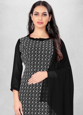 Salwar Suit Embroidered Georgette in Black