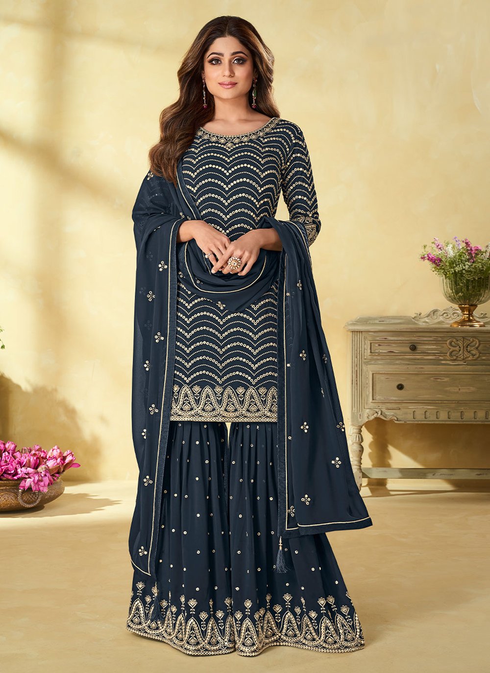 Shamita Shetty Gripping Blue Readymade Salwar Suit