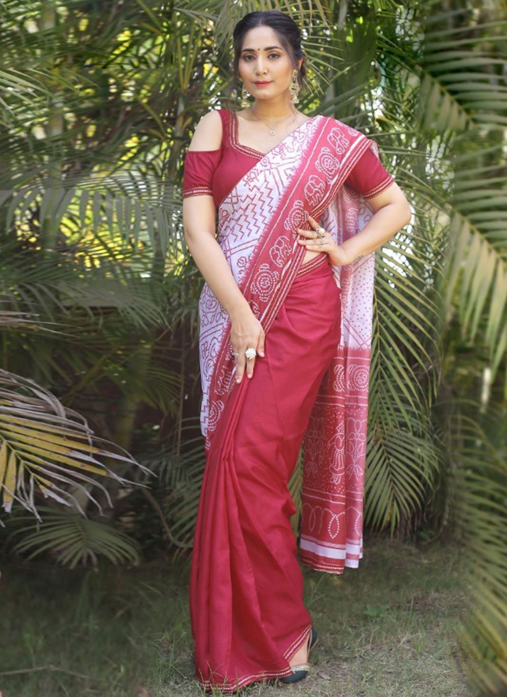Silk Classic Saree in Maroon