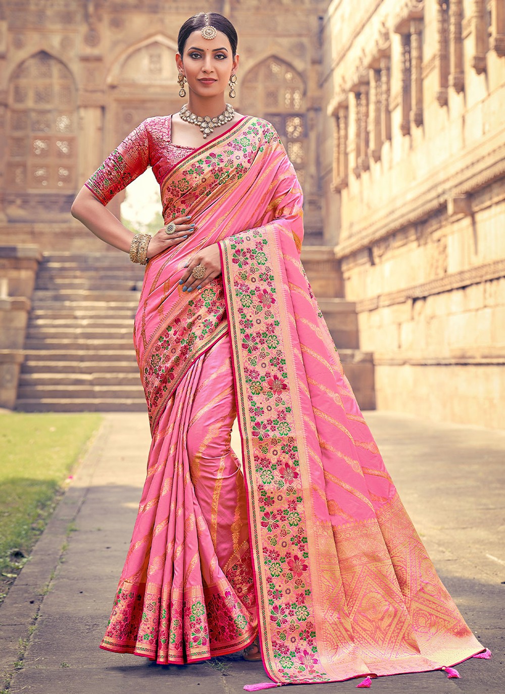 Georgette Saree - Shop Pink Designer Georgette Saree Online | Me99