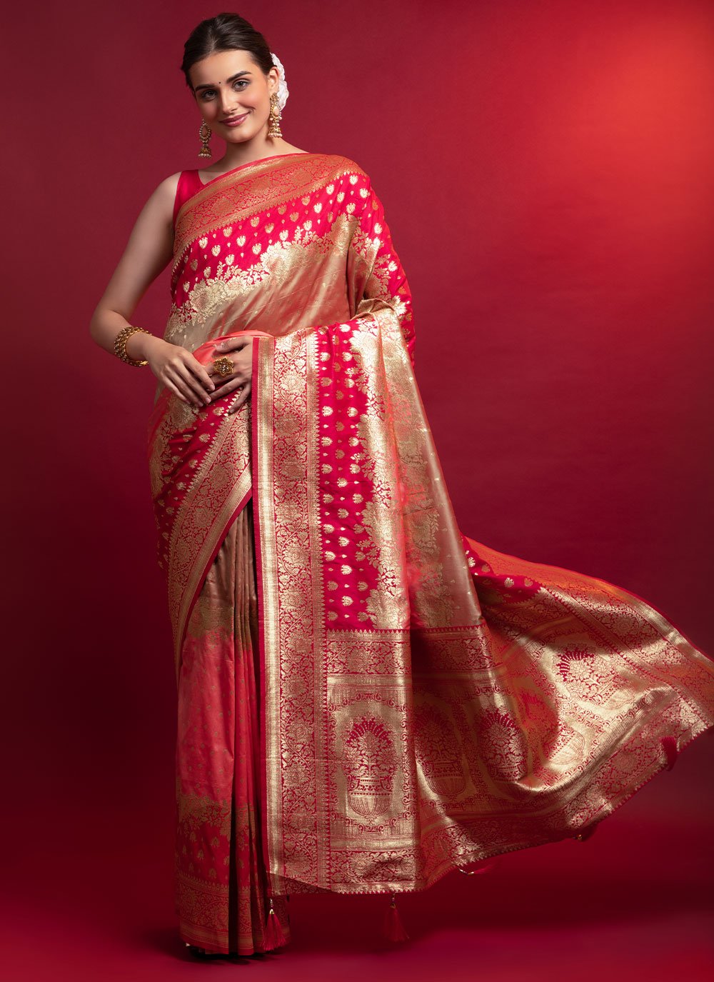Silk Pink Weaving Classic Saree