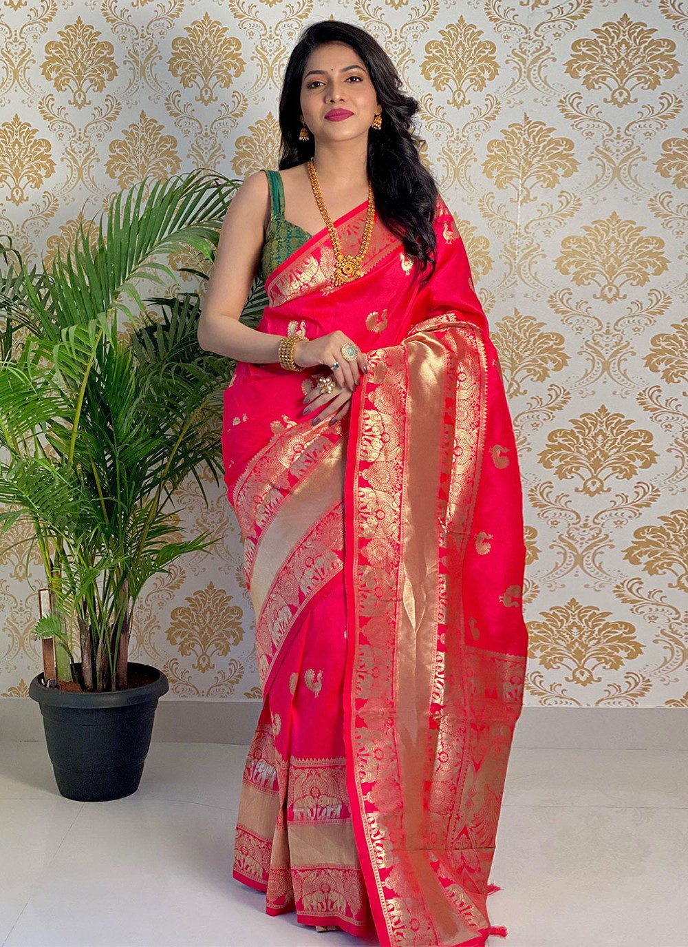 Silk Woven Classic Saree in Red