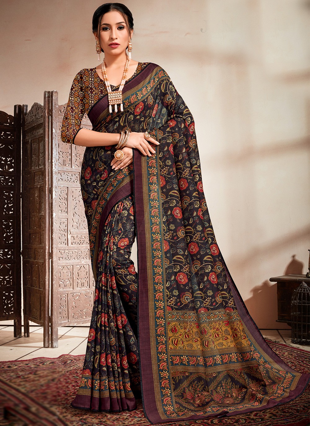 Traditional Saree Floral Print Cotton in Black