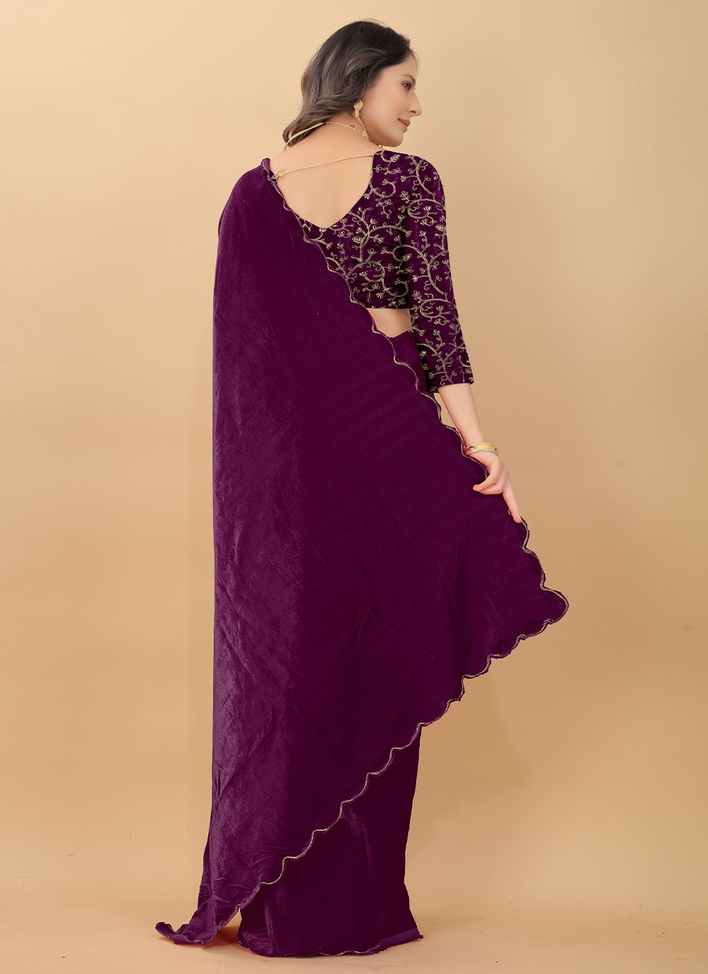 Velvet Sarees - Buy Velvet Sarees online in India