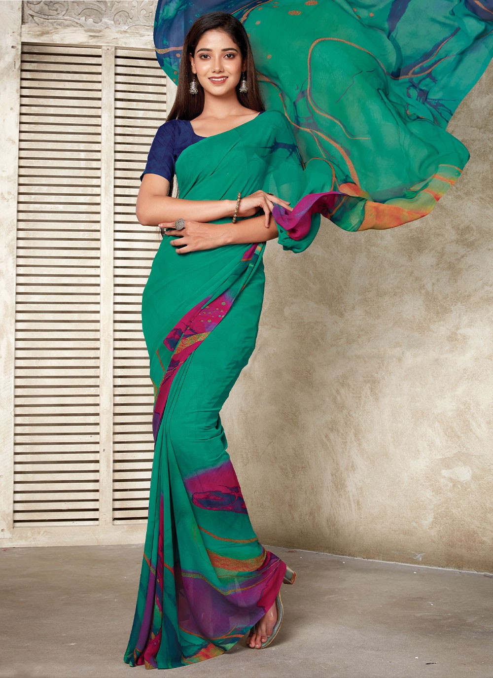 Turquoise Weight Less Casual Classic Saree