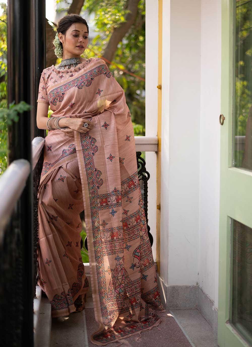 Peach Colour Dola Silk Fabric Indian Designer Saree.