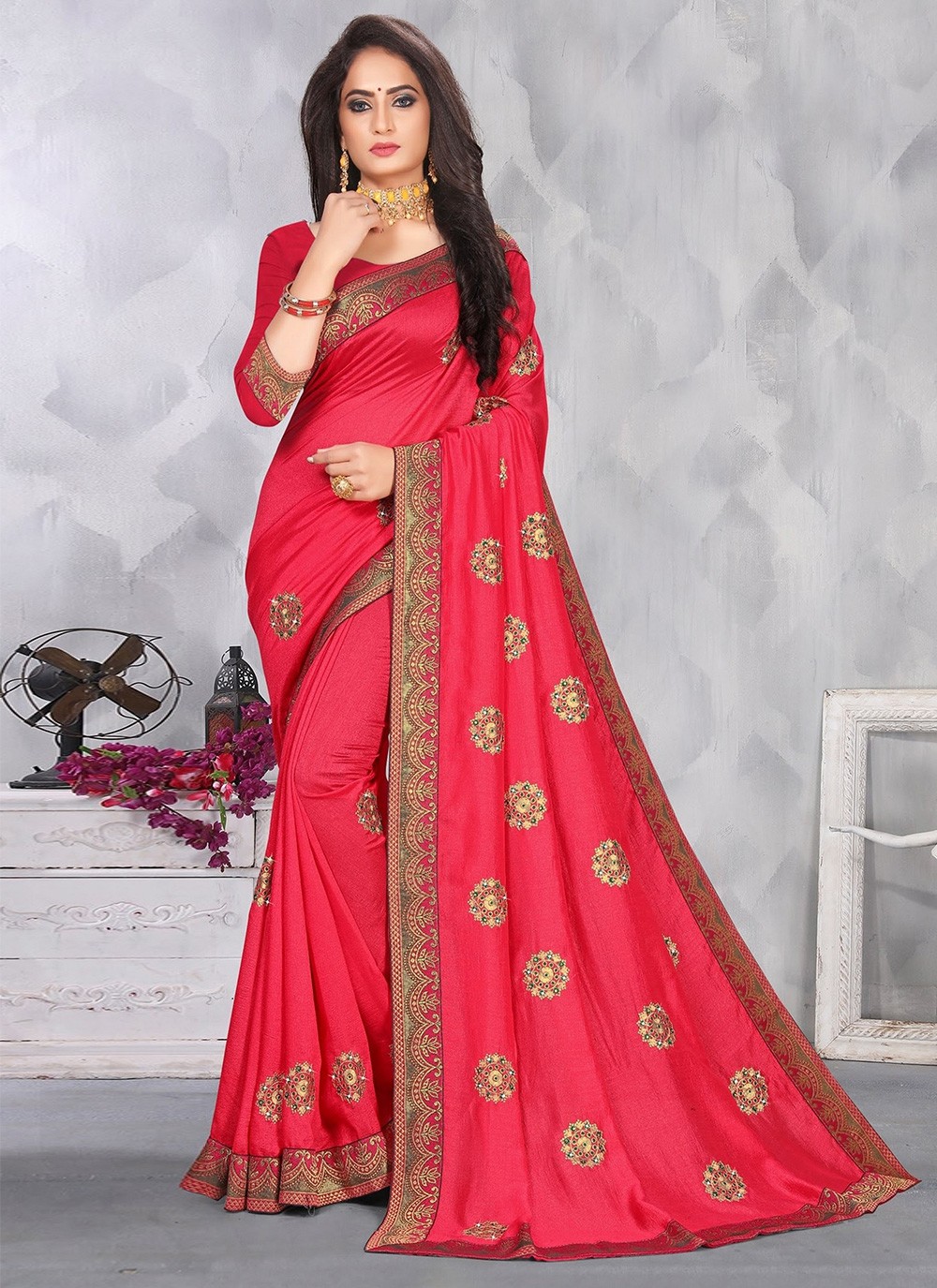 Vichitra Silk Traditional Designer Saree in Pink