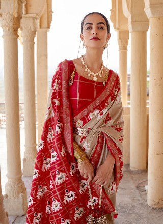 Weaving Ceremonial Classic Saree