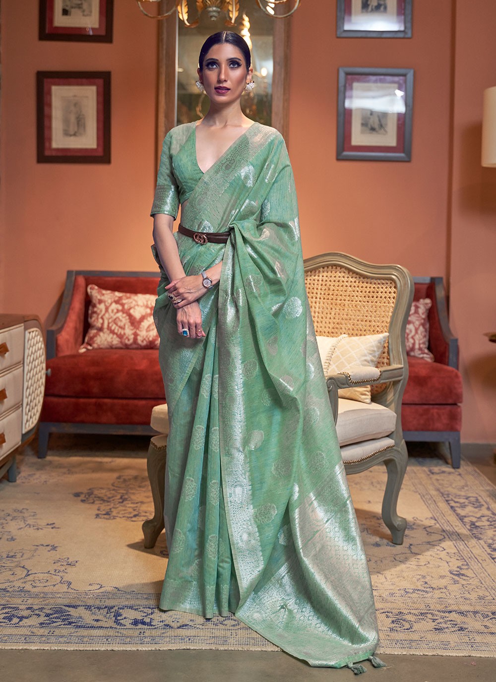 Weaving Green Classic Saree