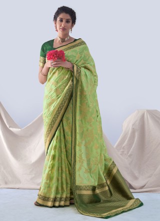 Weaving Green Saree