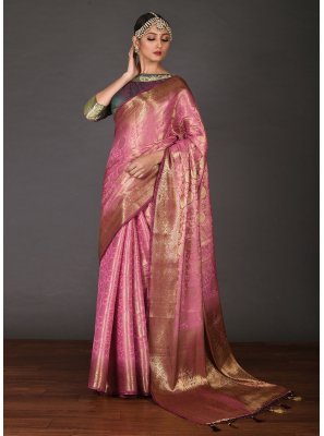 Weaving Pink Kanjivaram Silk Traditional Saree