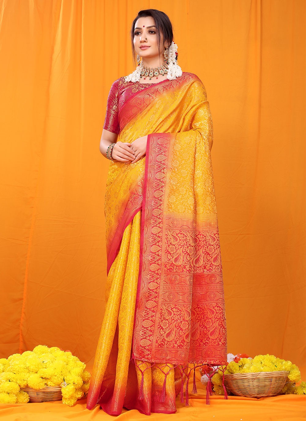 Weaving Silk Classic Saree in Yellow