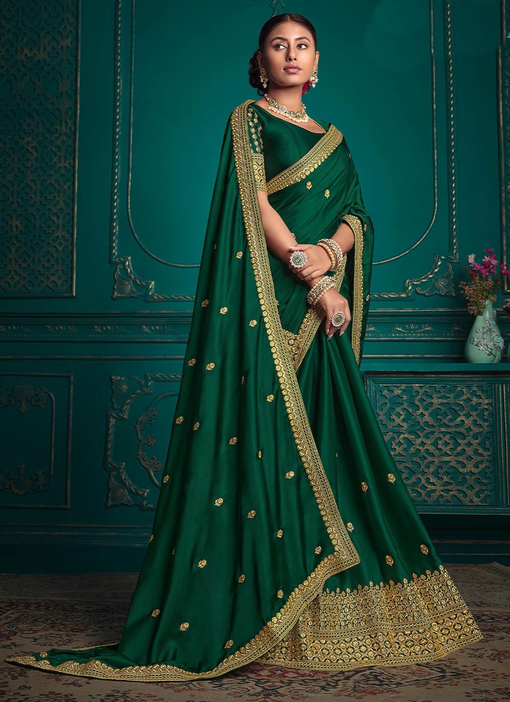 Weaving Silk Green Traditional Saree
