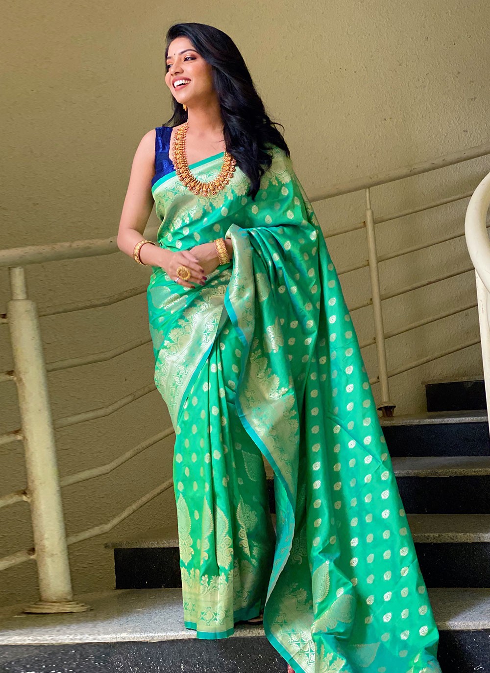 Weaving Silk Traditional Saree in Green