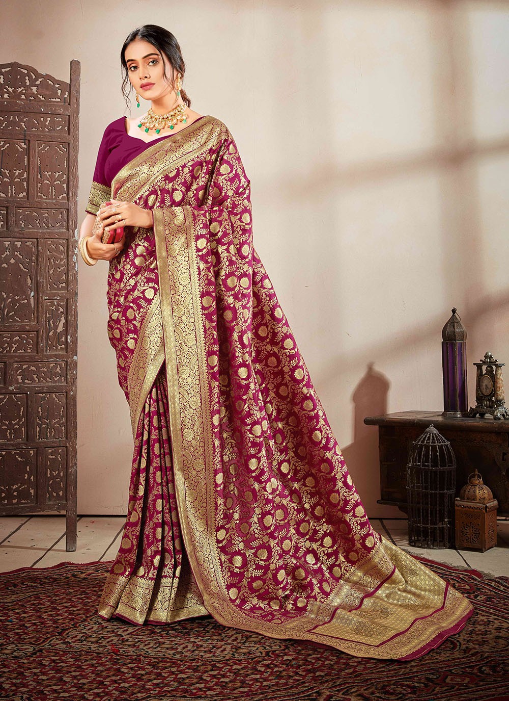 Weaving Silk Trendy Saree in Purple