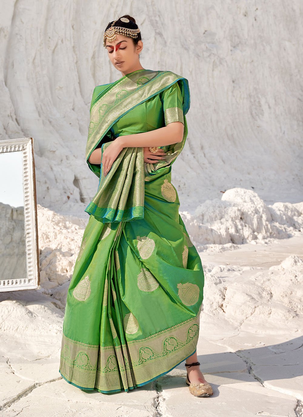 Woven Designer Traditional Saree