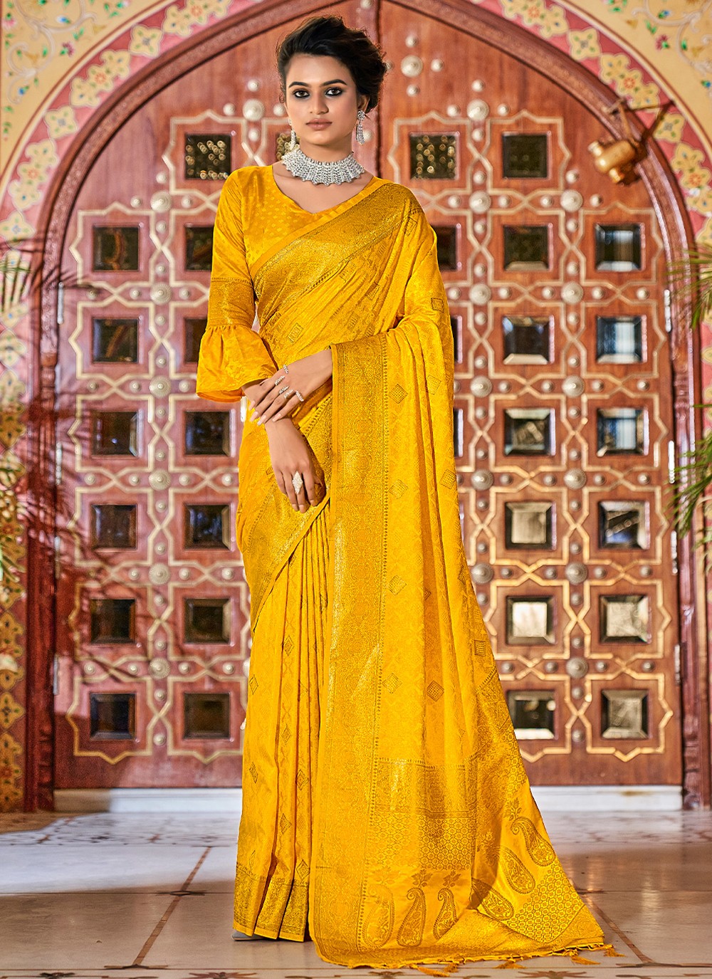 Yellow Saree - Buy Designer and Traditional Yellow Saree Online