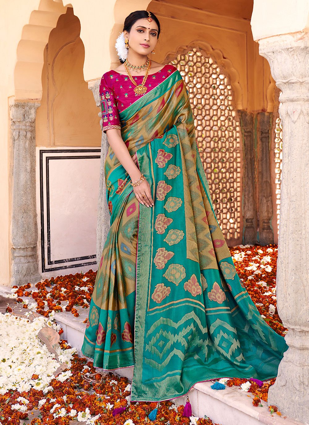Shop Zari Turquoise Classic Saree Online : 227860 -