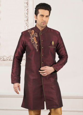 Men's Red Silk Blend Machine Embroidered Kurta Pyjama With Silk