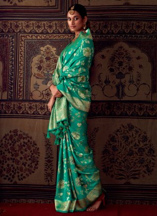 Banarasi Silk Classic Sari In Sea Green