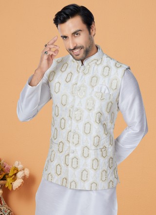 Banarasi Silk Kurta Payjama With Jacket in Off White