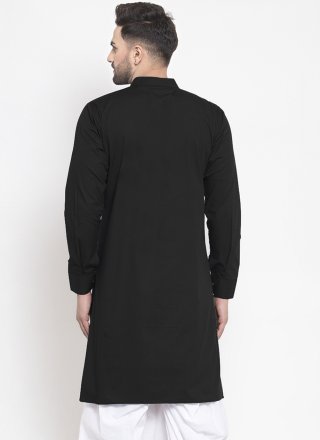 Black Blended Cotton Kurta Mens Wear with Embroidered Work for Men