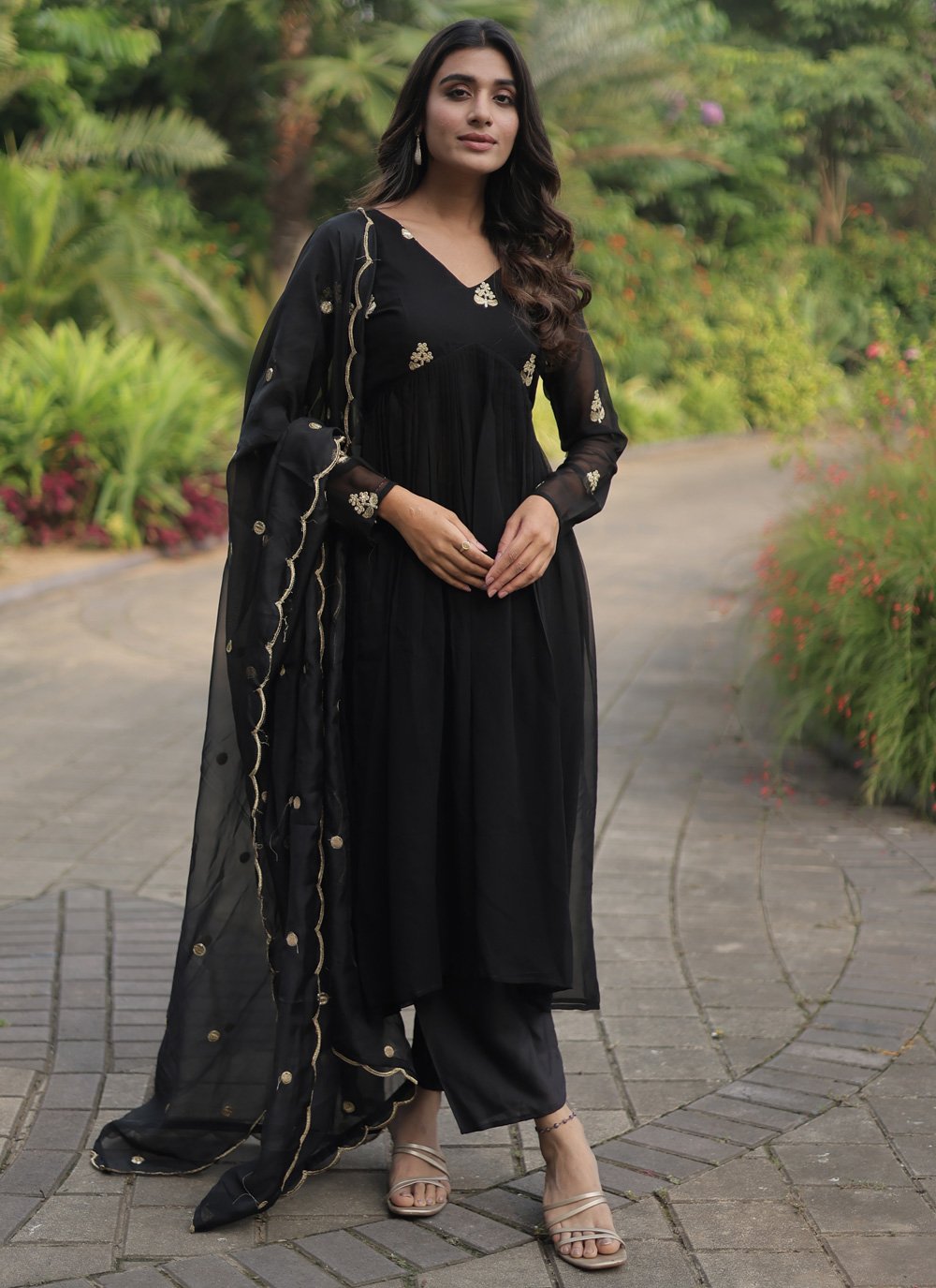 Black Long Party Wear Suit at Rs 1770 | Fashion Salwar Kameez in Surat |  ID: 8651873312
