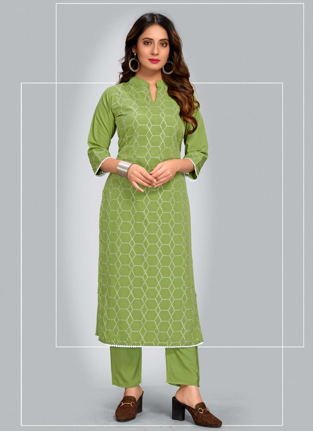Blended Cotton Pant Style Suit in Green