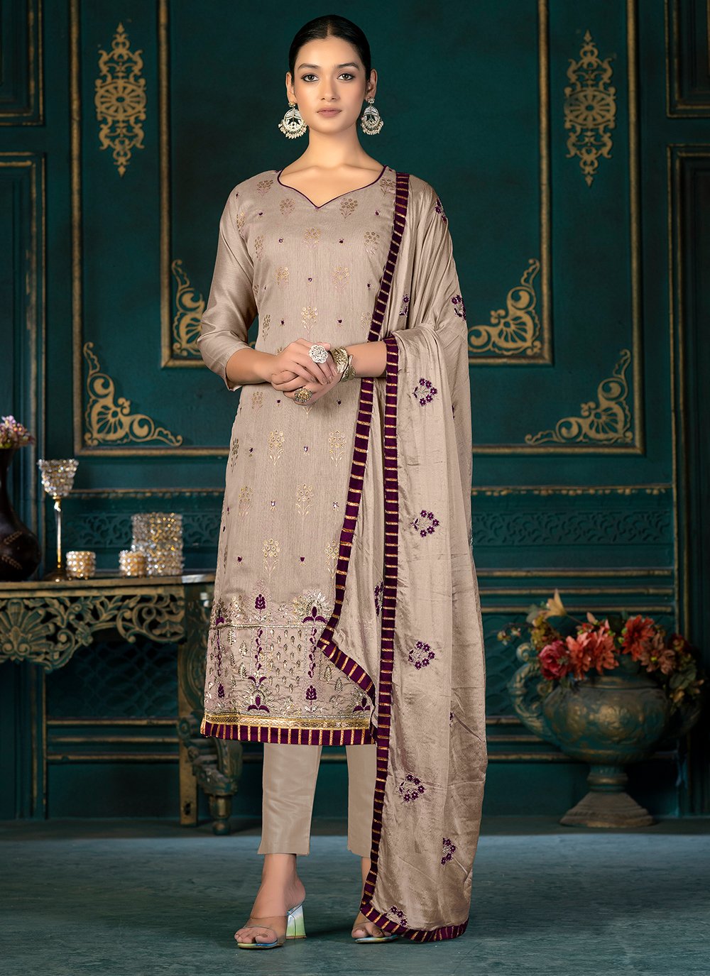 Shop Online Churidar Salwar Kameez For Casual 263423