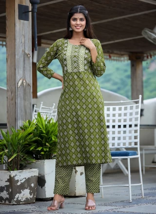 Best ethnic cheap kurtis online