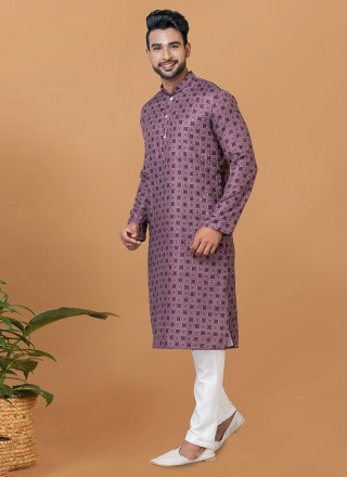 Cotton Digital Print Kurta Pyjama in Purple
