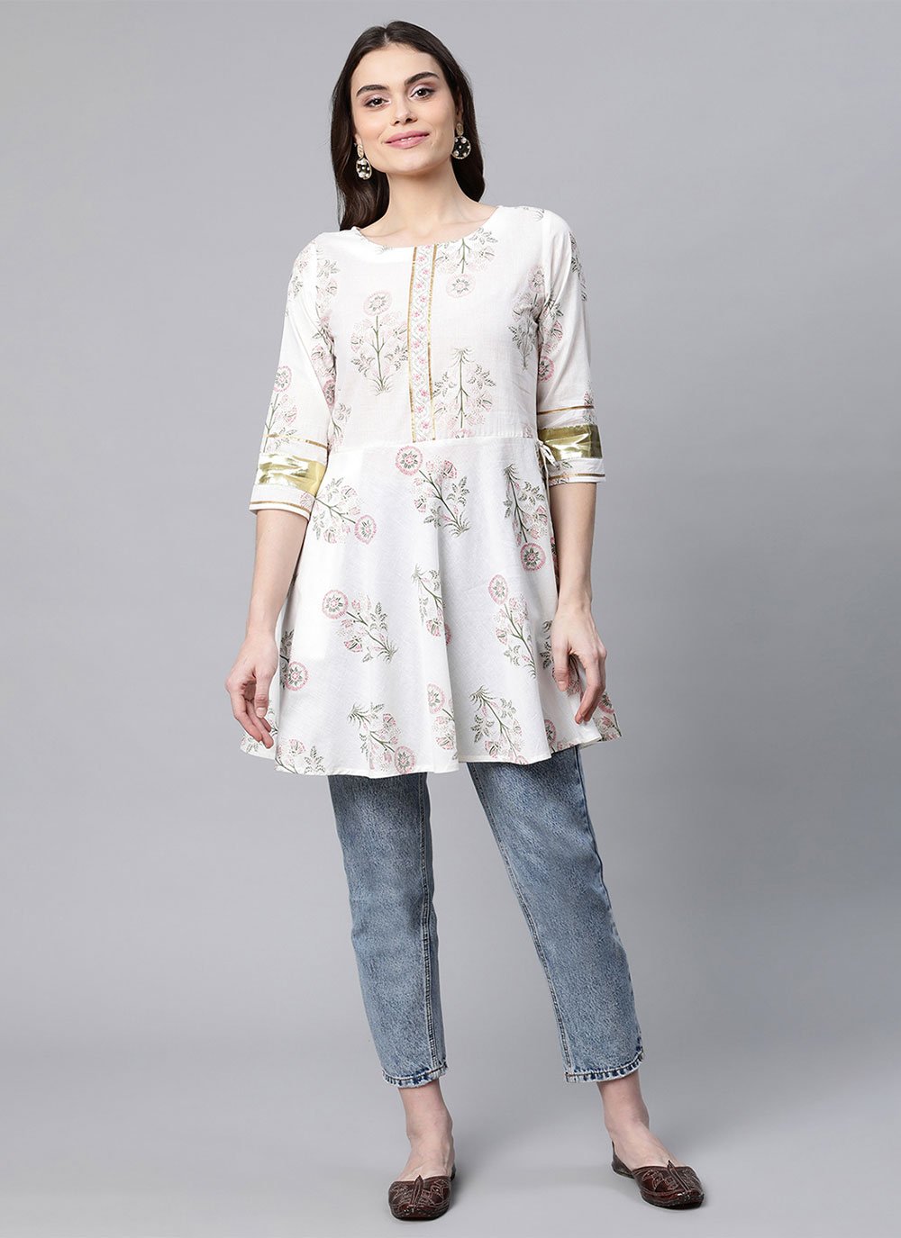 Buy White  Green Printed Satin Floral Kurti with Green Cotton Silk Pants  Kurti Set by Colorauction  Online shopping for Kurtis in India