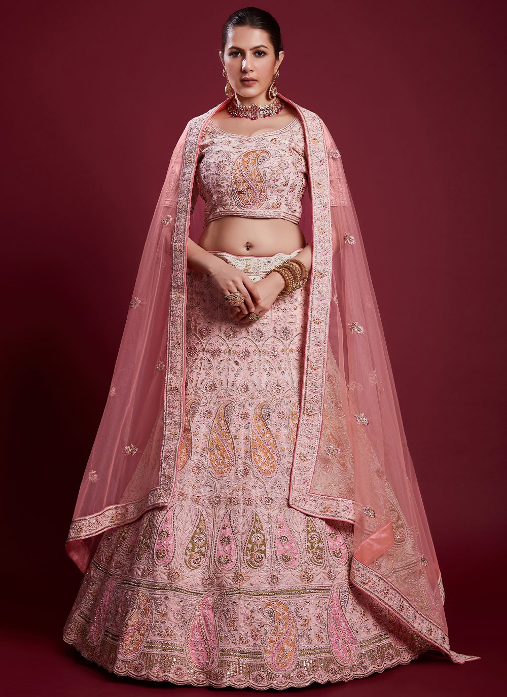 Pin by Moksha Jain on Look book | Pakistani fancy dresses, Wedding lehenga  designs, Designer party wear dresses