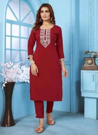 Embroidered Work Cotton Casual Kurti In Maroon