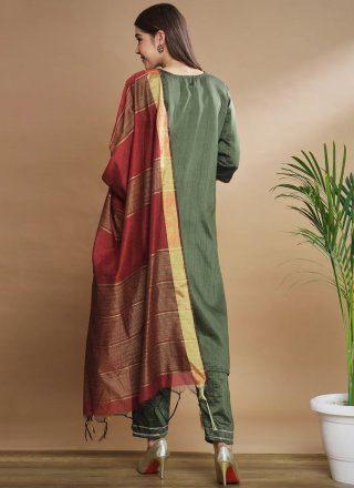 Embroidered Work Silk Blend Salwar Suit In Green