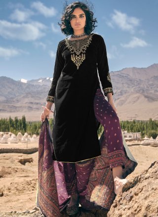 embroidered work velvet salwar suit in black 274944