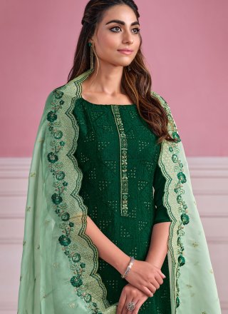 Exquisite Green Chiffon Salwar Suit with Chikankari and Embroidered Work