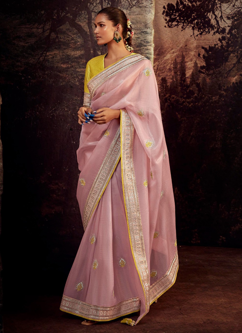 Black Pink Border Banarasi Beautiful Zari Work In Form Of Traditional –  garment villa