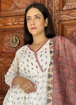 Georgette White Digital Print Readymade Salwar Suit