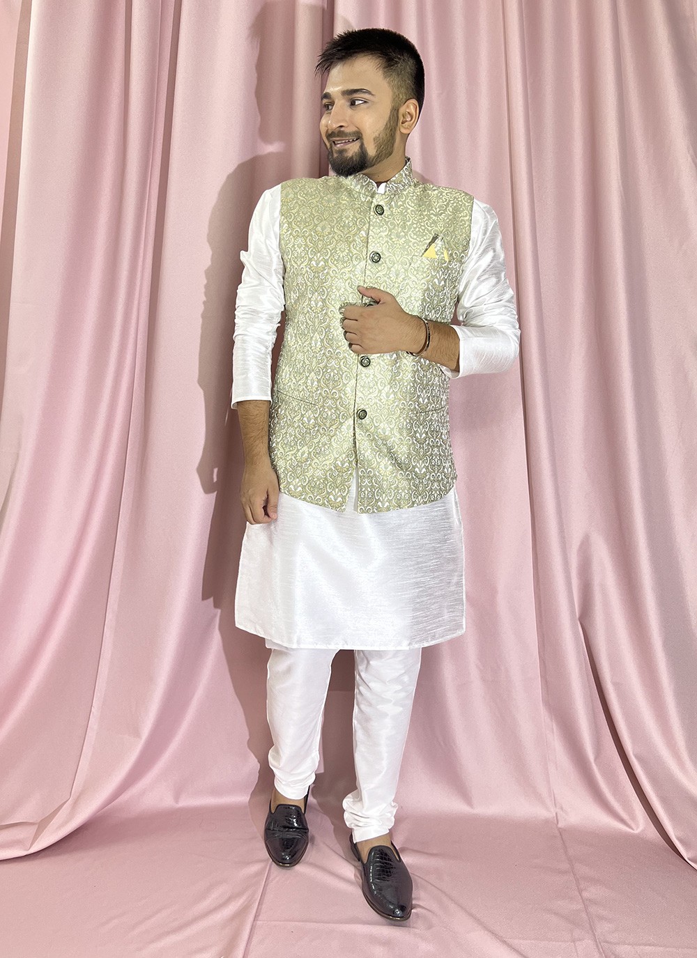 Mehndi Kurta: Buy Mehndi Kurta Pajama for Men Online in USA