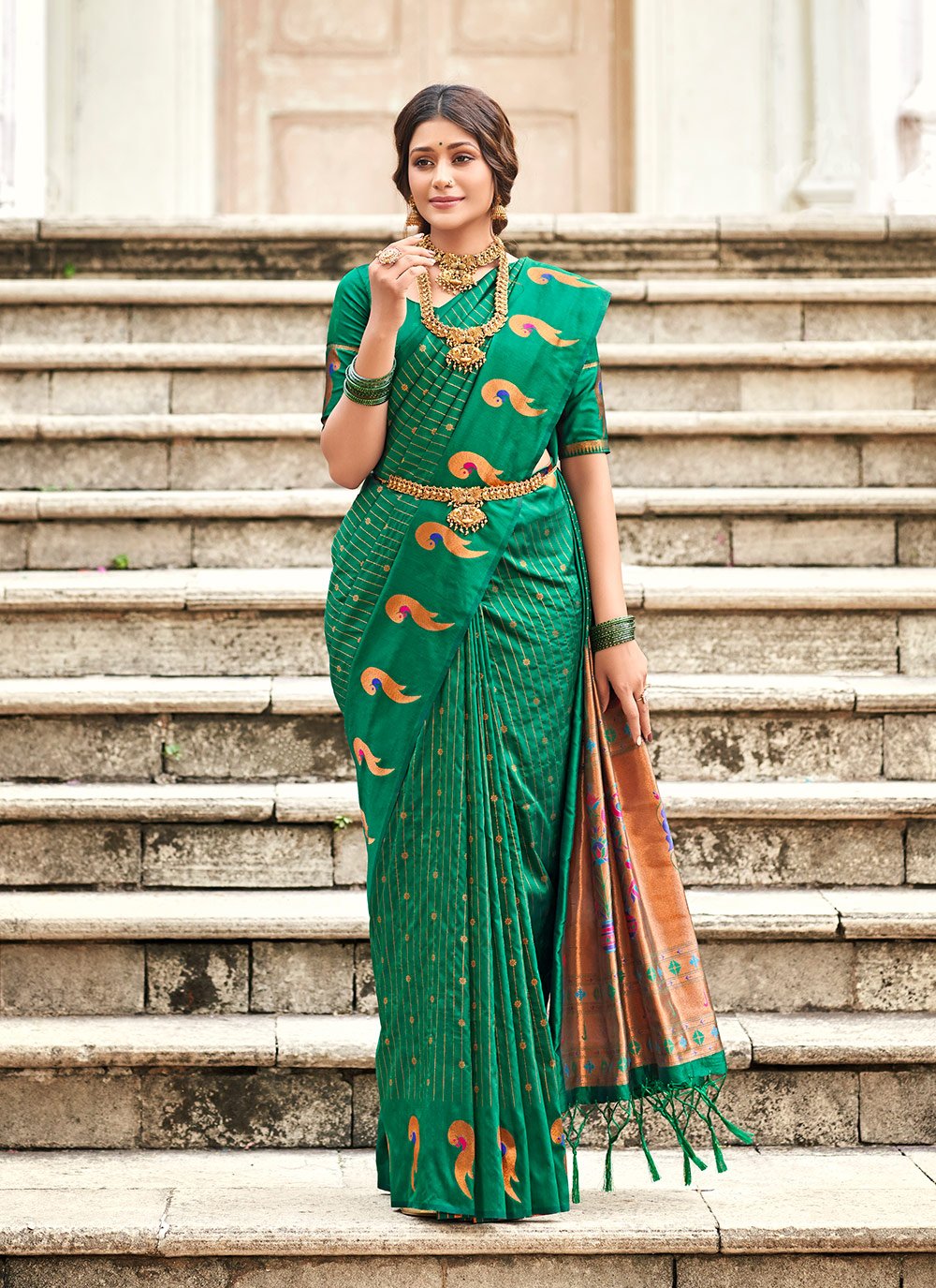 Bottle Green Silk Blend Handwoven Saree With Zari – Charukriti