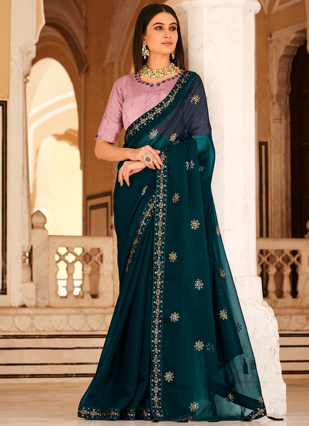 Green Traditional Silk Saree With Blouse 3025SR08