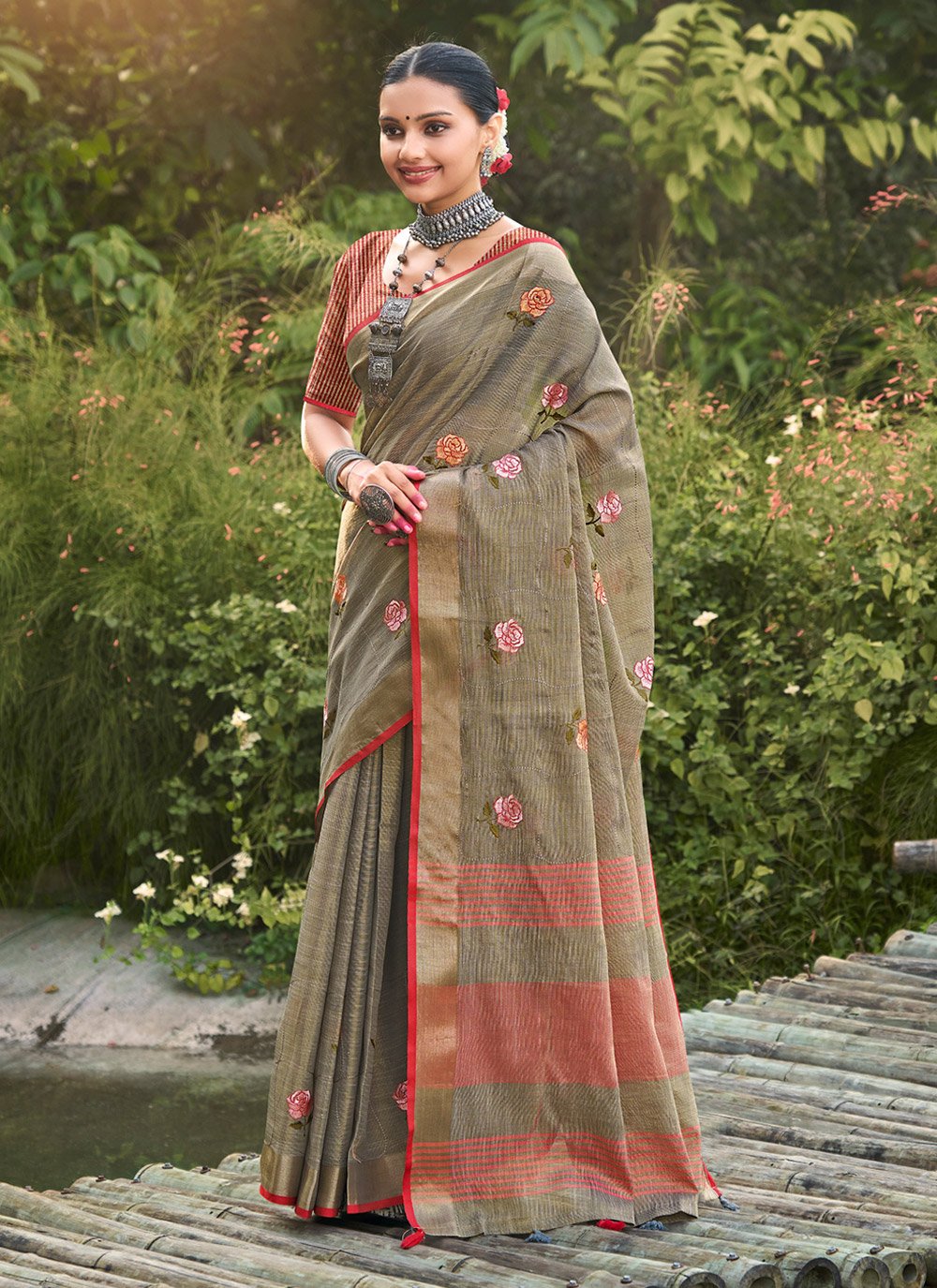 Brunette and Brown Linen Saree with checks- LNL015 – Fashionous