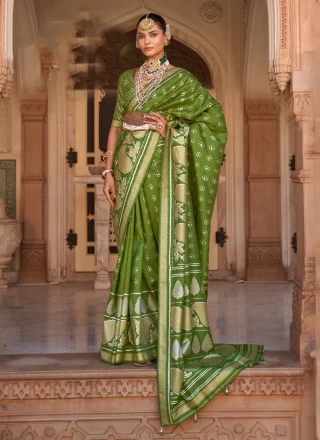 Green Woven Banarasi Silk Contemporary Saree