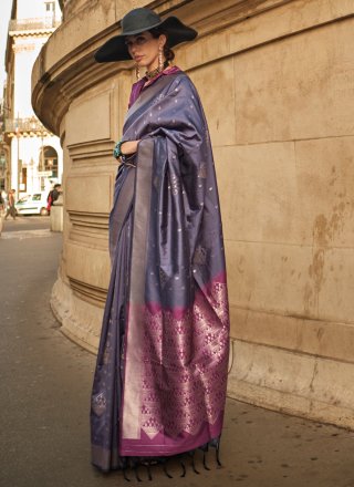 Handloom Silk Trendy Saree In Purple