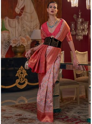 Handloom silk Weaving Trendy Saree in Peach