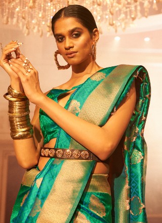 Handloom silk Weaving Turquoise Trendy Saree