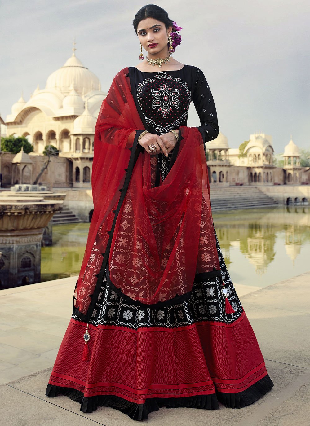 Jacquard Black and Red Readymade Gown