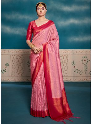Kanjivaram Silk Classic Saree in Pink